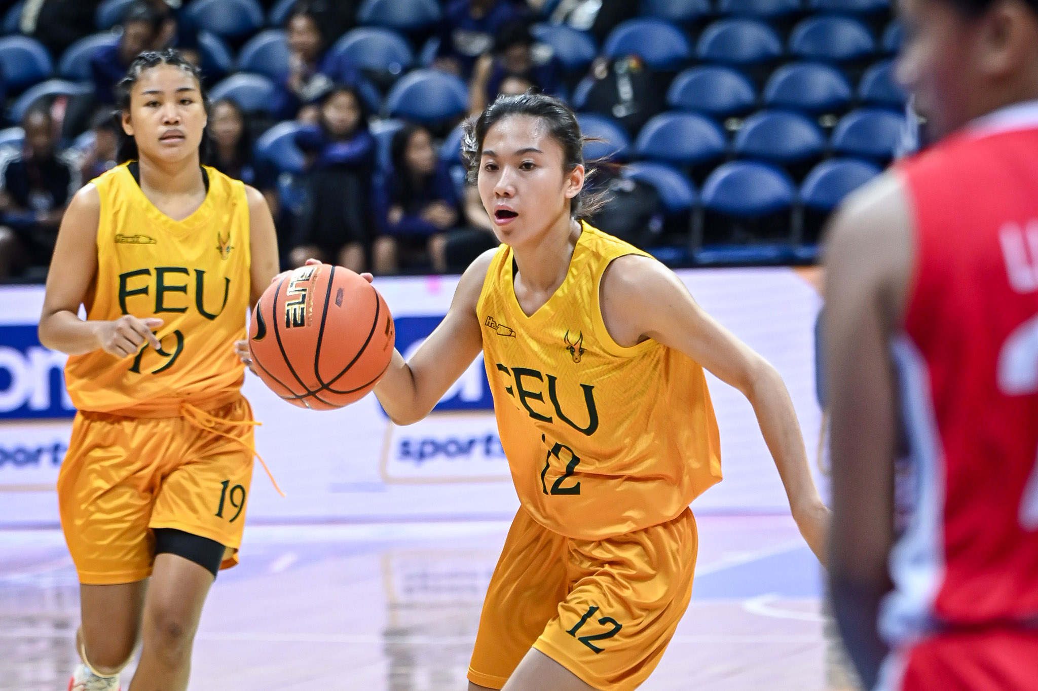 FEU nabs first win under Raiza Palmera-Dy, hands UE 40th straight loss